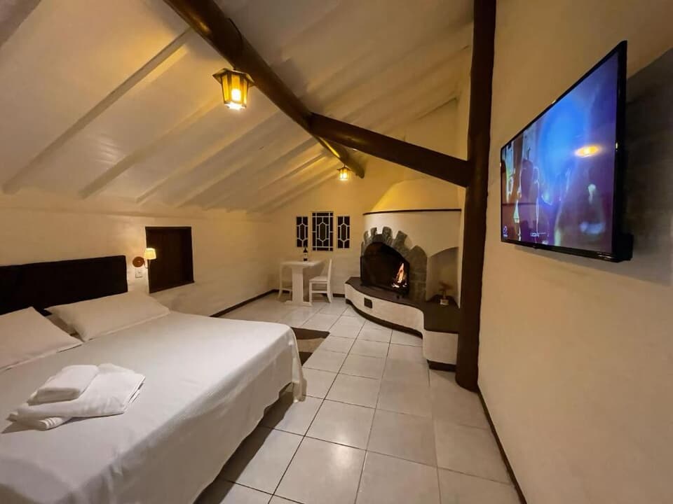 Quarto Luxo - Velinn Pousada Dom Sossego